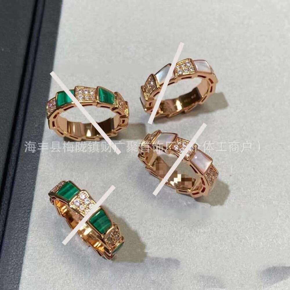 Designer Jewelry High Version V Snake Bone Mother-of-pearl Agate Rose Gold Wedding Ring Couple Rings For Men And Women