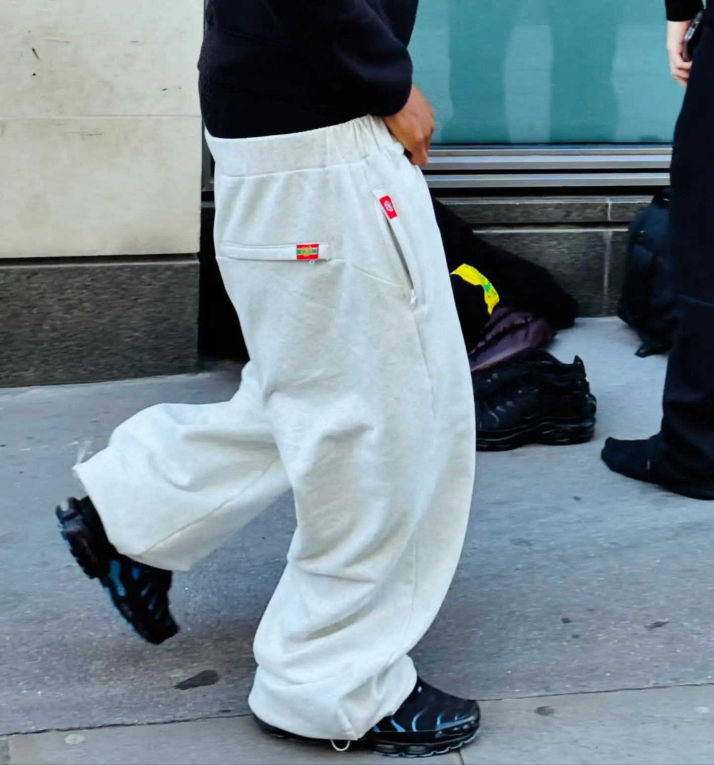 Y2k Harajuku Gray Embroidered Casual Pants Men Women Solid Color Hip Hop Pattern Elastic Waist Jogging Pants Baggy Sweatpants 250715