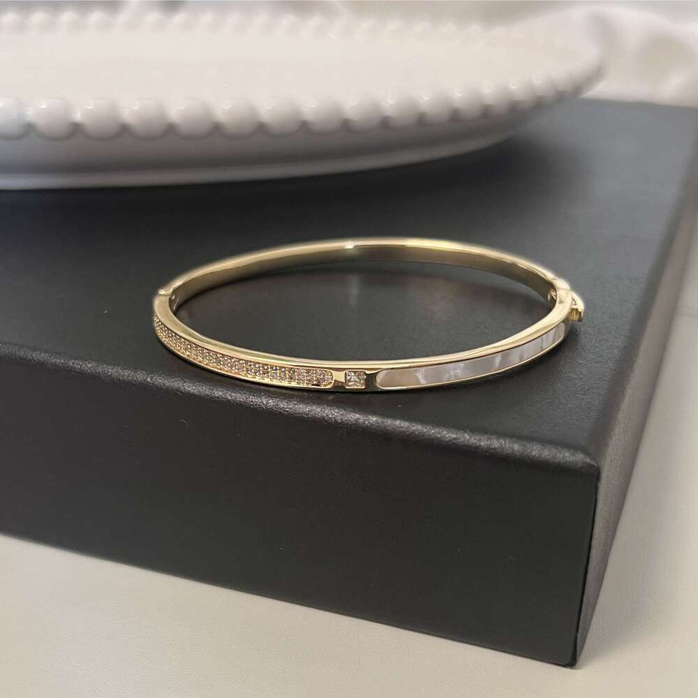 Luxury Jewelry Designer Bracelet For Women High-end Exquisite Gold Silver Zircon Bracelet Italian Brushed Cross Diamond Bracelet Letter Bracelet Daily