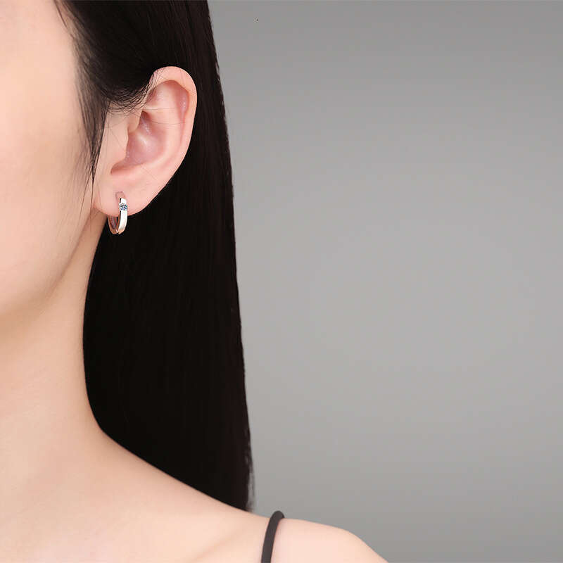 S Pure Sier Ear Studs Elegant Versatile 20 Points D Earrings Moissanite 80e