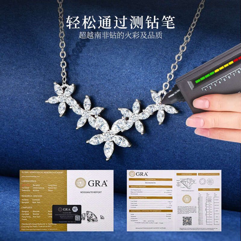 Irregular Moissanite Flower Necklace Fresh High-end Feel S Pure Sier Five Flowers Blooming Pendant New Style