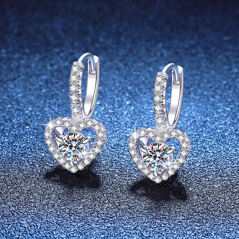S Pure Sier High-End Feel Heart 1 Carat Moissanite Earrings c68