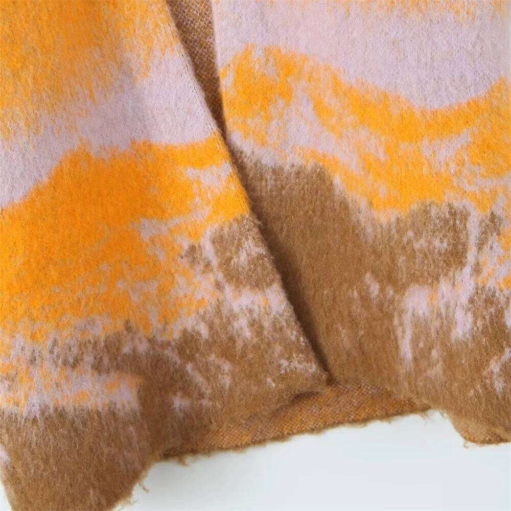 Designer Clothing Autumn Winter New Fashion Women's Casual Elegant Design Sense Of European And American Style Sweater Coat Fashion