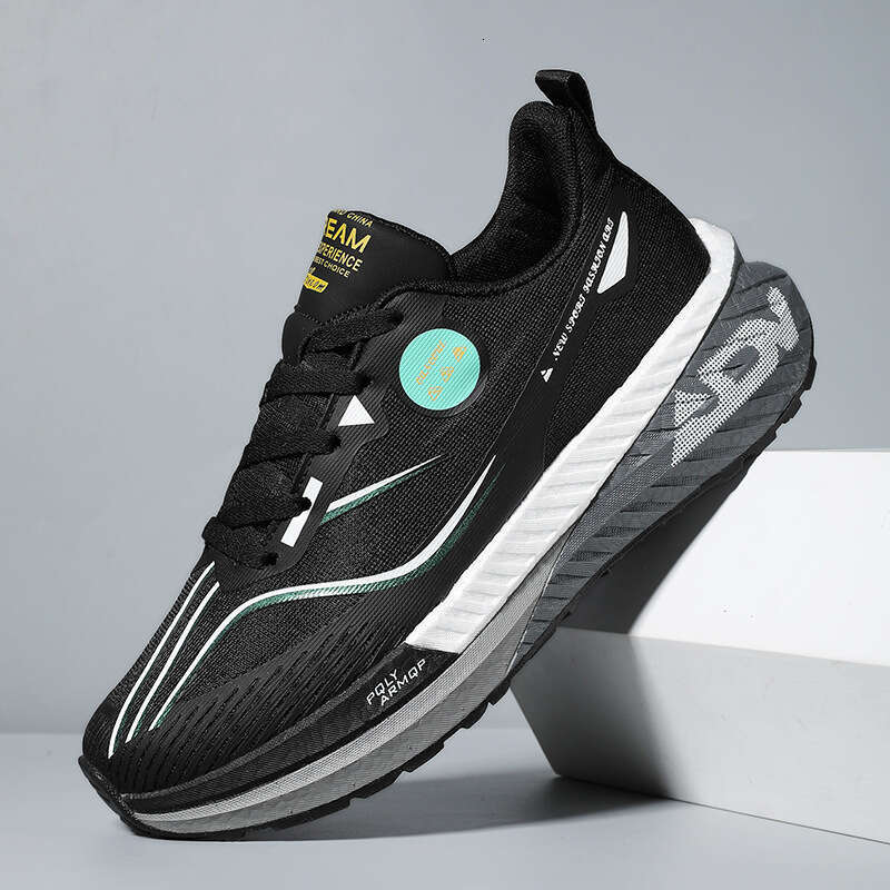 2025 Spring New Men's Trail Lightweight Shock Absorption Non-Slip Sports Youth Carbon Plate Running Shoes Men