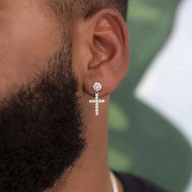 Male HipHop Ear Studs Full White Zircon Cross Stud Earrings For Men Women Punk Vintage Gold Silver Color Unisex Party Jewelry XJ250718