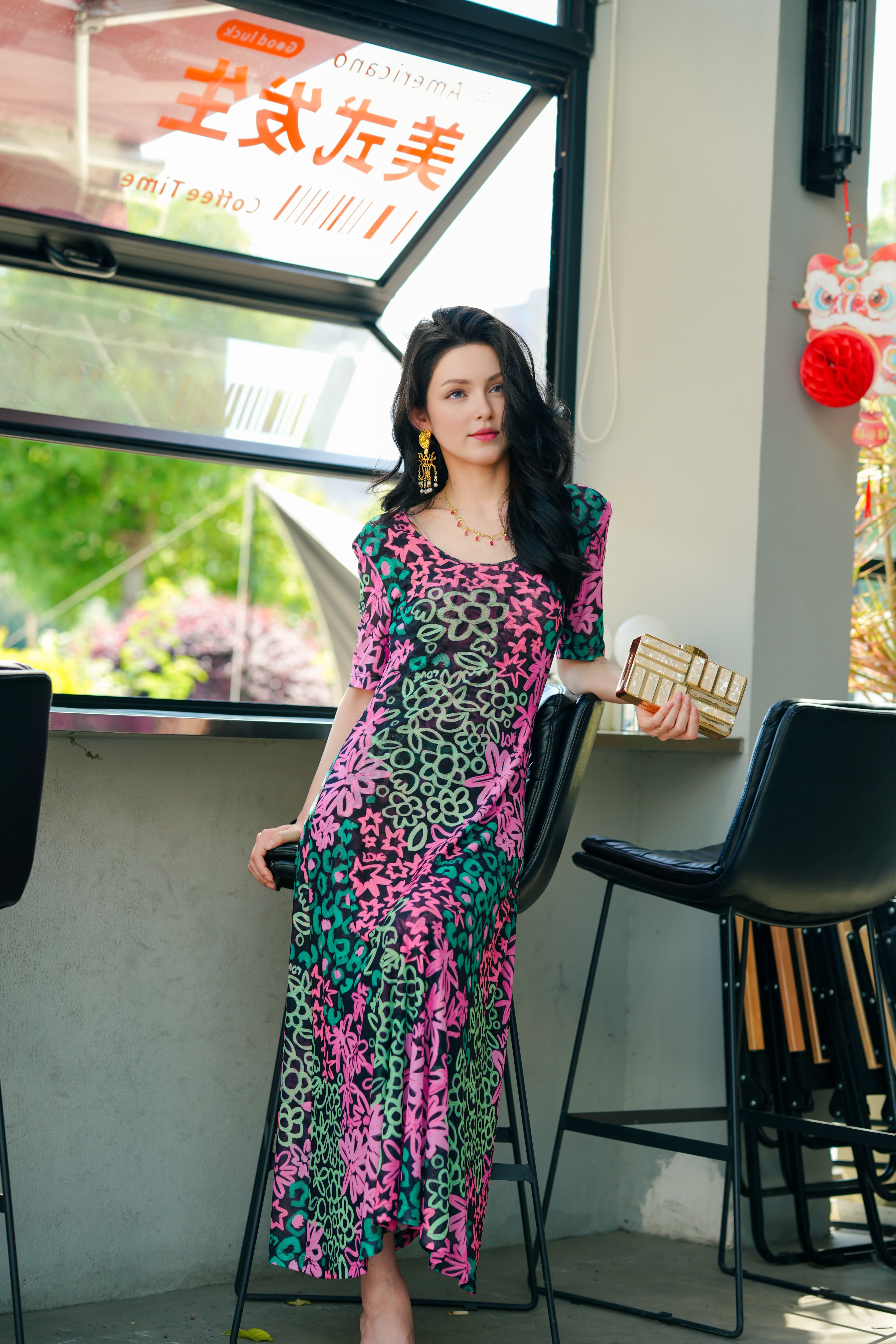 HZHJ original designer's flower sea dance dress French slimming, high-end and stylish, light luxury