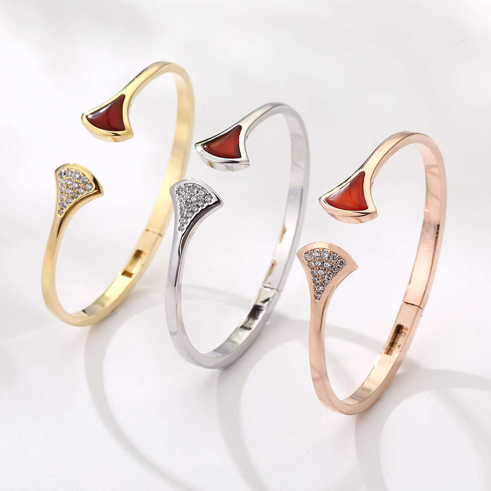 Premium Red Agate Skirt Zircon High Version Light Niche Non-Fading Fashion Fan-Shaped Bracelet for Women