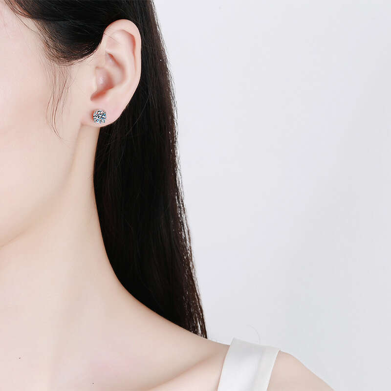 Threaded Unisex Classic Four-Prong D Color S Pure Sier Moissanite Earrings b9c