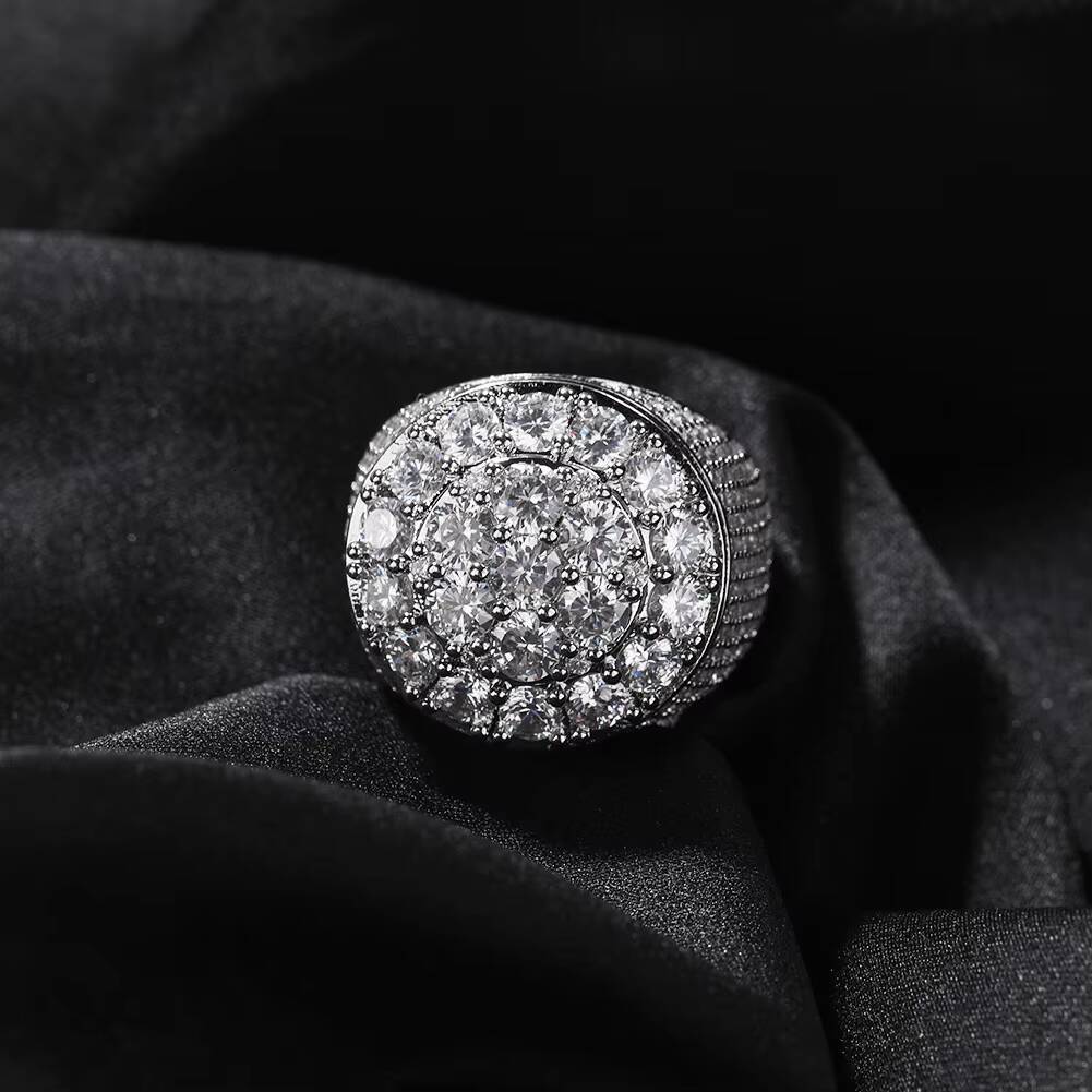 New Personalized Custom 925 Silver Moissanite Ring Fashionable Light Luxury Flower Diamond Ring Hand Ornament