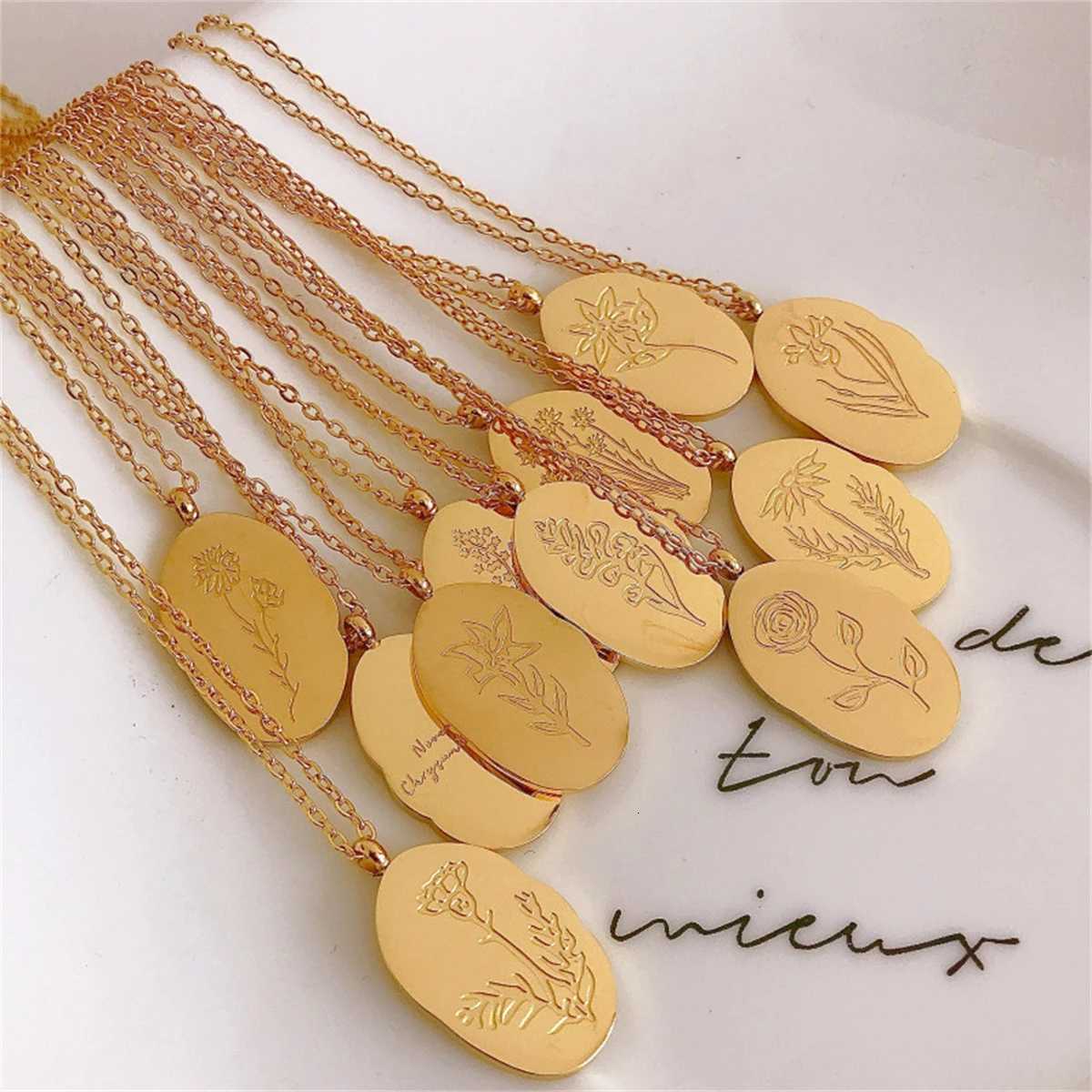 Titanium Steel Decber Flower Irregar Pendant Necklace Birth Flower Necklace Month Flower Color Preservation W250718