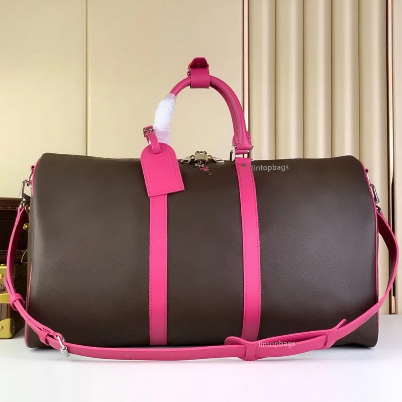 Luxury designer travel leather bags, casual airport bags, gym bags, versatile crossbody bags, stylish shoulder bags, travel bags large capacity bag, messenger duffel bag