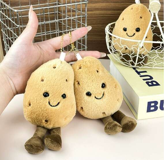 Hot Selling Brand furry Camel Keychain Bag Pendant Plush Doll Car Key Chain Key Ring Accessories Cute Items Designer Bags