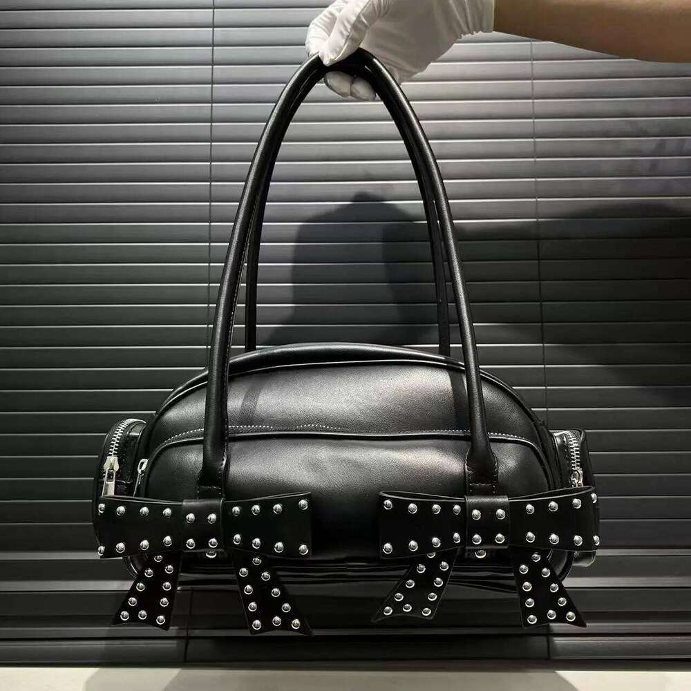 Vintage Fashion Personalized Street Large Capacity Retro Women Handbag Shoulder Bag