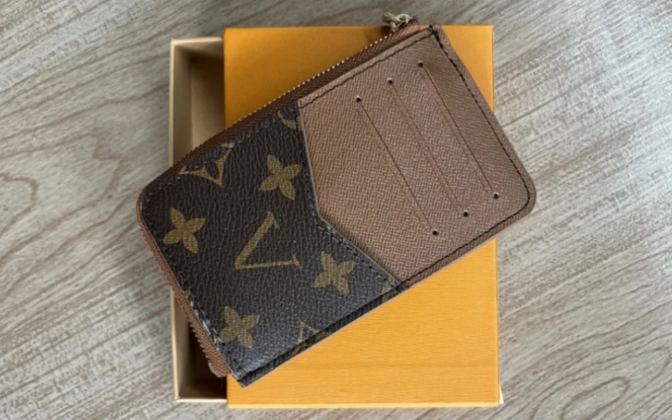 luxury women mens designer KEY POUCH card holder Keychain wallet corn purse shoulder beach handbag duffle tote bag bags purses Key Wallets