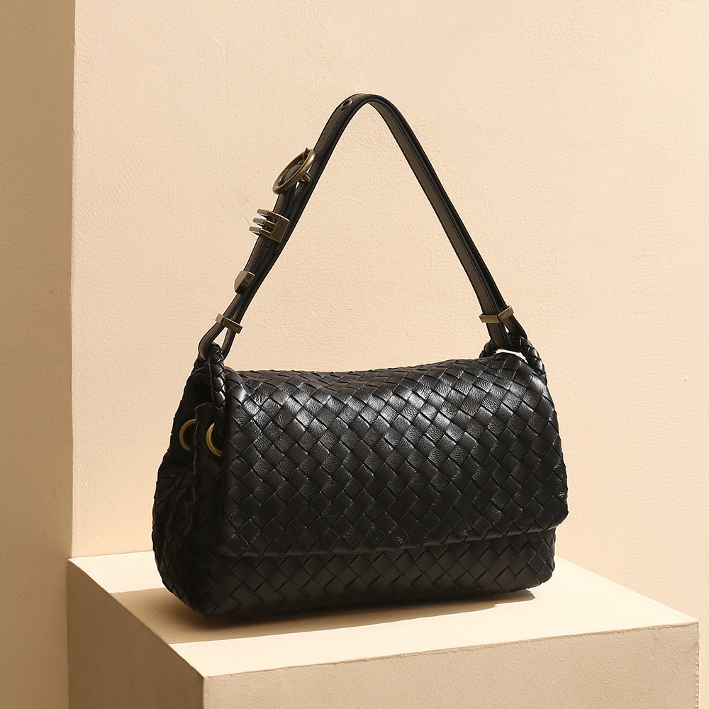 Genuine Leather Handwoven Handbag Fashion Underarm Women's Shoulder Bag