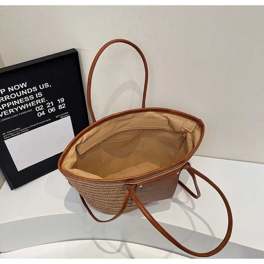 Vintage Style Str Baskets Bag Raffia Circle Rattan Material Woven Shoulder Bag Handmade Woven Large Capacity Beach Bag Y250719