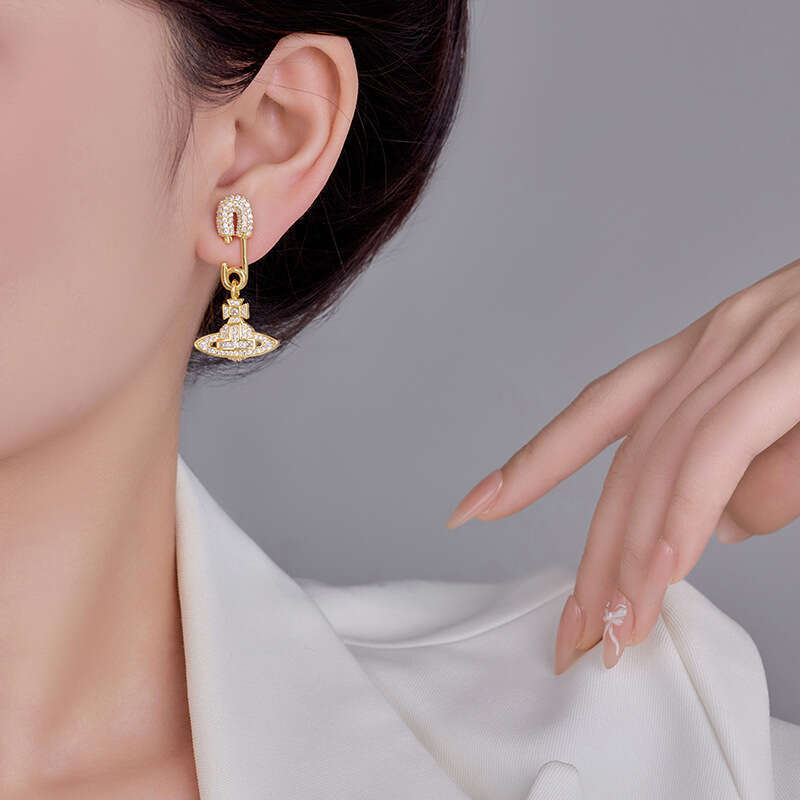 Pin Saturn Planet Micro Pave Full Dia Light Simple Banquet Super Shiny Earrings Fashionable Temperament Personality Studs