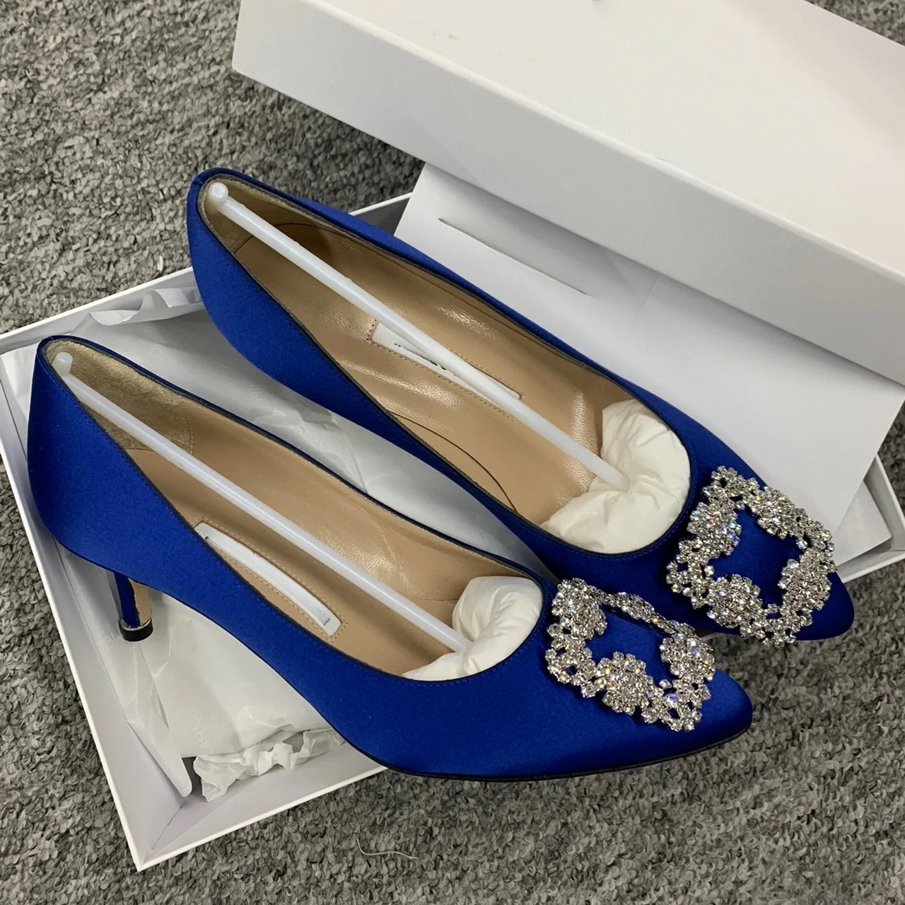 Designer Women High Dress Wedding Shoes Metal Drill Buckle 6cm 8cm 10cm Sexy Thin Heels Pointed Toes Brand Pumps 35-42