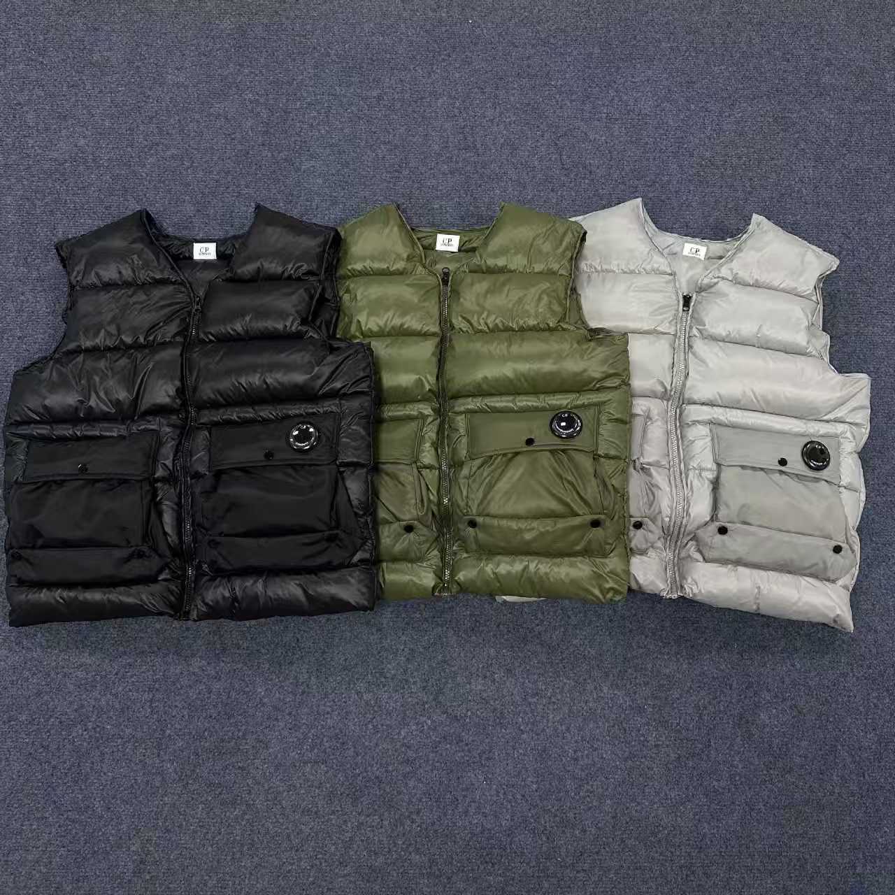 9AAA Deisgner Mens Vests Puffer Jackets Sleeveless Embroidered logo classic style water-resistant down vest coats high street outwears s-2xl