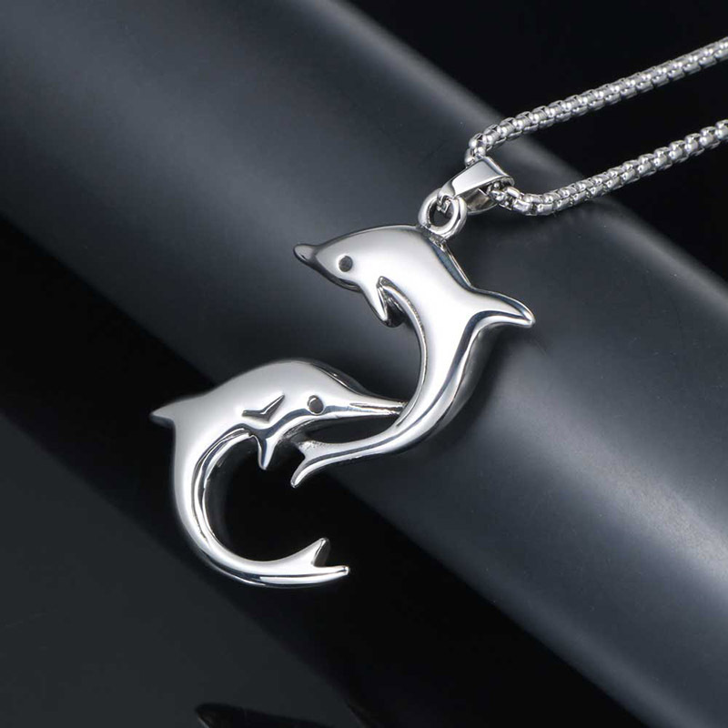 60cm Simple Style Playful Dolphin Titanium Steel Necklace Pendant Men and Women Cute Animal Necklace Accessories Accessories