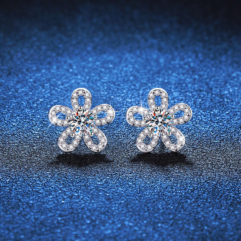 S Pure Sier for Women, Light Korean Style Suower Earrings, D Color 1 Carat Moissanite Earrings 660