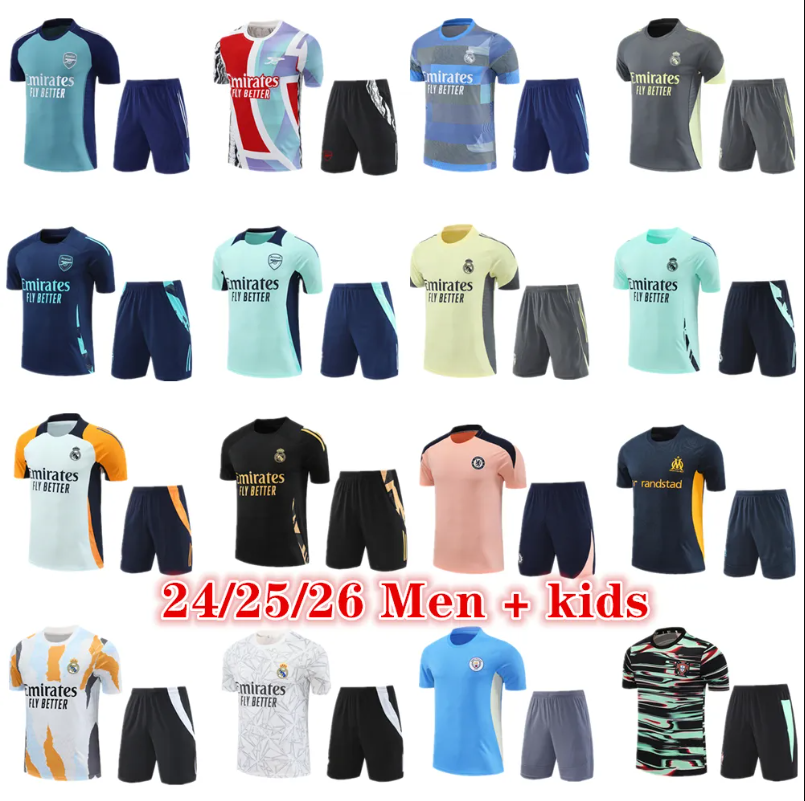 2025 2026 Madrids Mbappe soccer tracksuit Ronaldo football shirt Men and kids football kit 24 25 26 Short sleeve training suit