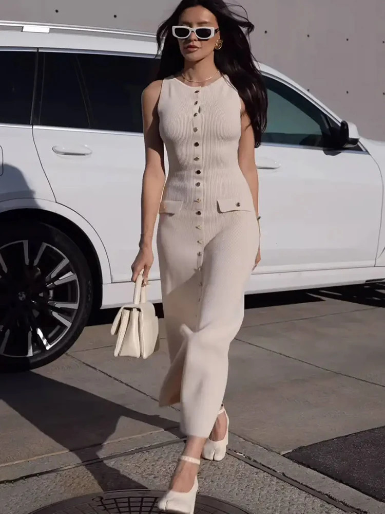 JULISSA MO Knitted Sexy High Slit Button Women Maxi Dress Apricot Sleeveless Round Neck Dress Winter Skinny Elegant Party Dress 250715