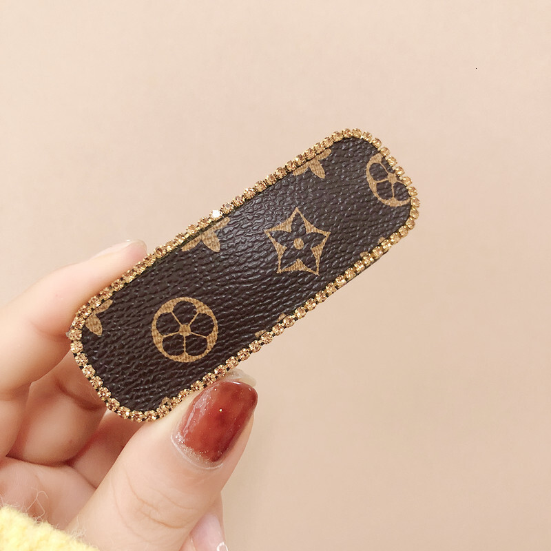 Korean Simple Printed Leather for Women, Internet Celebrity Style, Elegant Side Bangs Clip, Hair Accessory,