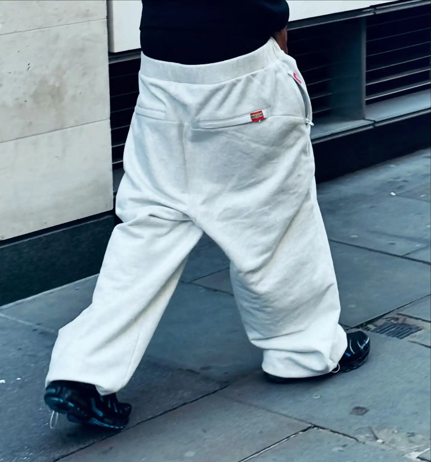 Y2k Harajuku Gray Embroidered Casual Pants Men Women Solid Color Hip Hop Pattern Elastic Waist Jogging Pants Baggy Sweatpants 250715