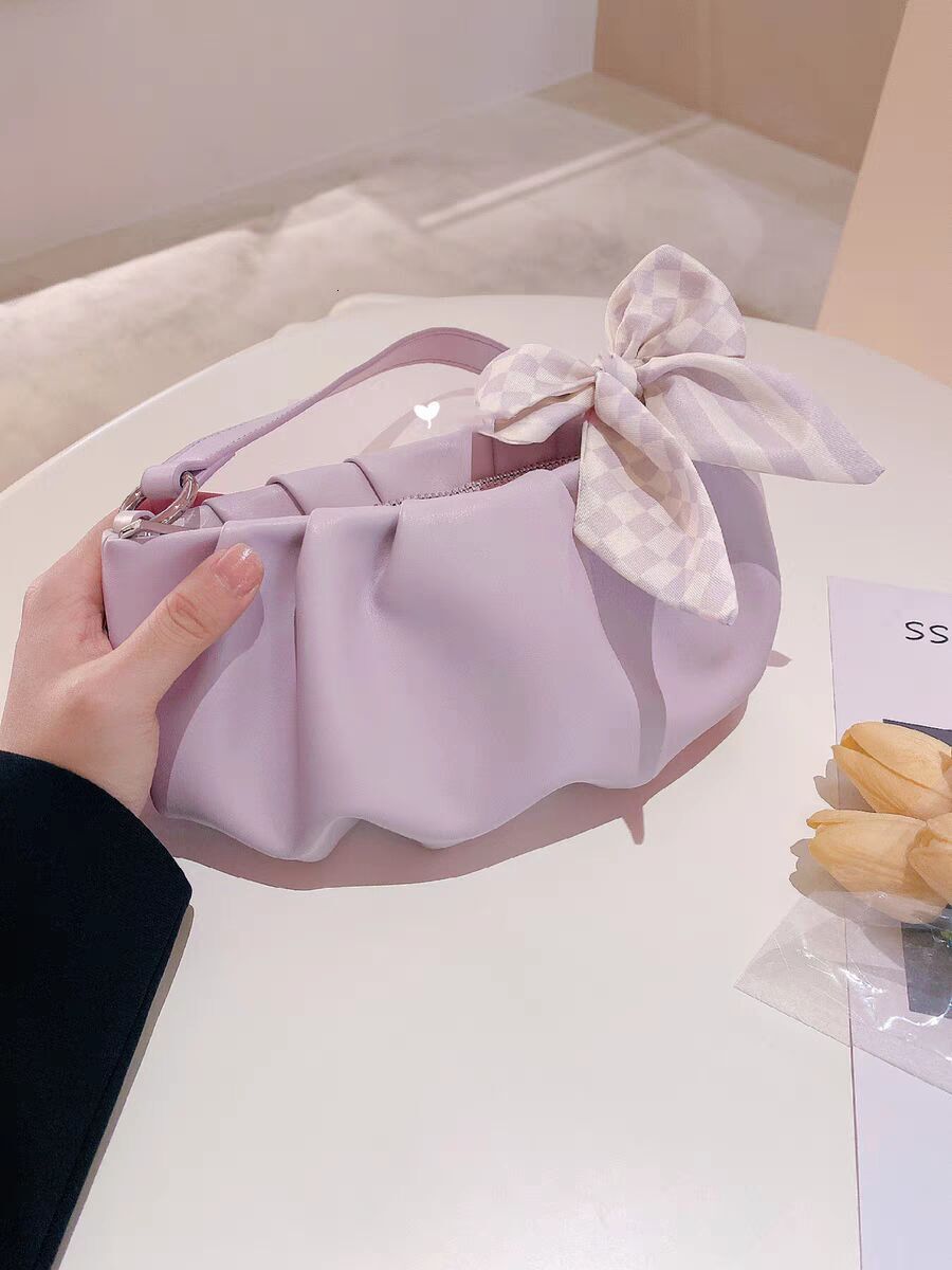 Summer new women's single shoulder crossbody bag fashion new pleated cloud underarm bag fashion texture women's crossbody bag new designer b