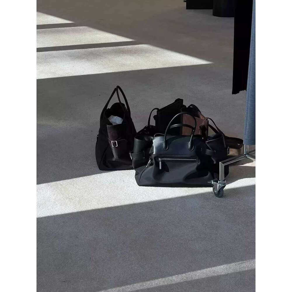 Nylon Canvas Tote New Women S Relaxed Commuter Large Oxford Cloth With Leather Shoulder Bag