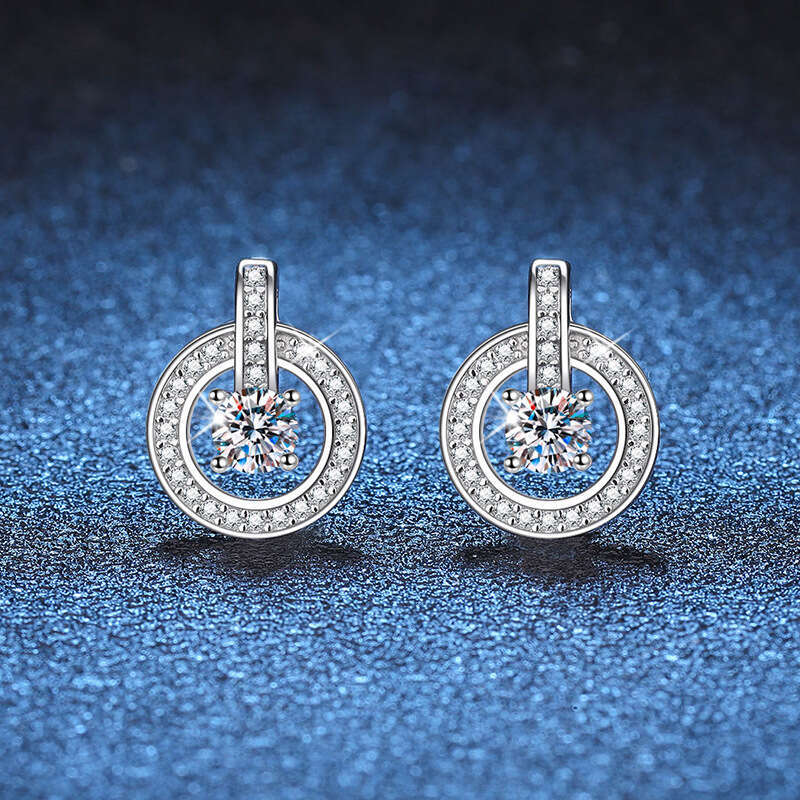 S Pure Sier Round Lock for Women 1 Carat D Color Moissanite Earrings 1d2