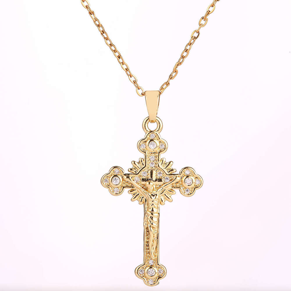 Light INS Style Aesthetic Cross Necklace Fashion Personality Inlaid Dia Pendant Choker