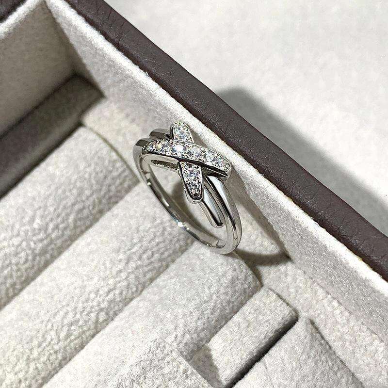 Shangjia High Version Cross Thick Gold Plated Full Diamond Ring Exquisite Handmade Jewelry for Men and Women