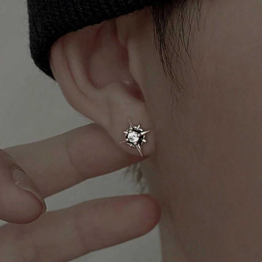 Black CZ Metal Star Earring Stud For Men Women Hip Hop Style Antique Silver Color Star Clear Crystal Couple Stud Earrings XJ250718