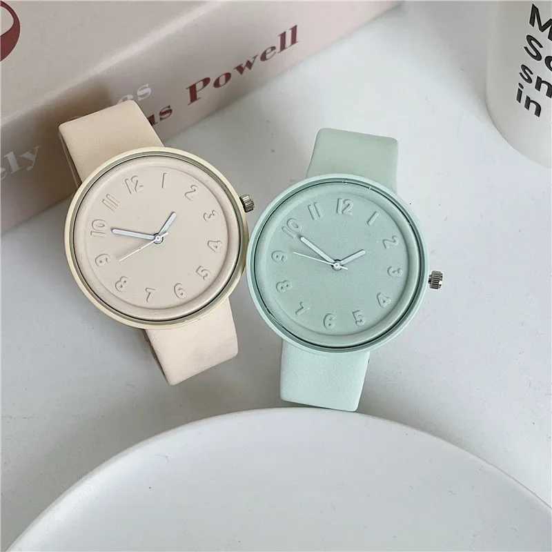 Fashion Macaron Watches for Women Temperament Simple Womens Quartz Watch Retro Student Digital Clock Womens Watches Reloj Mujer W250718