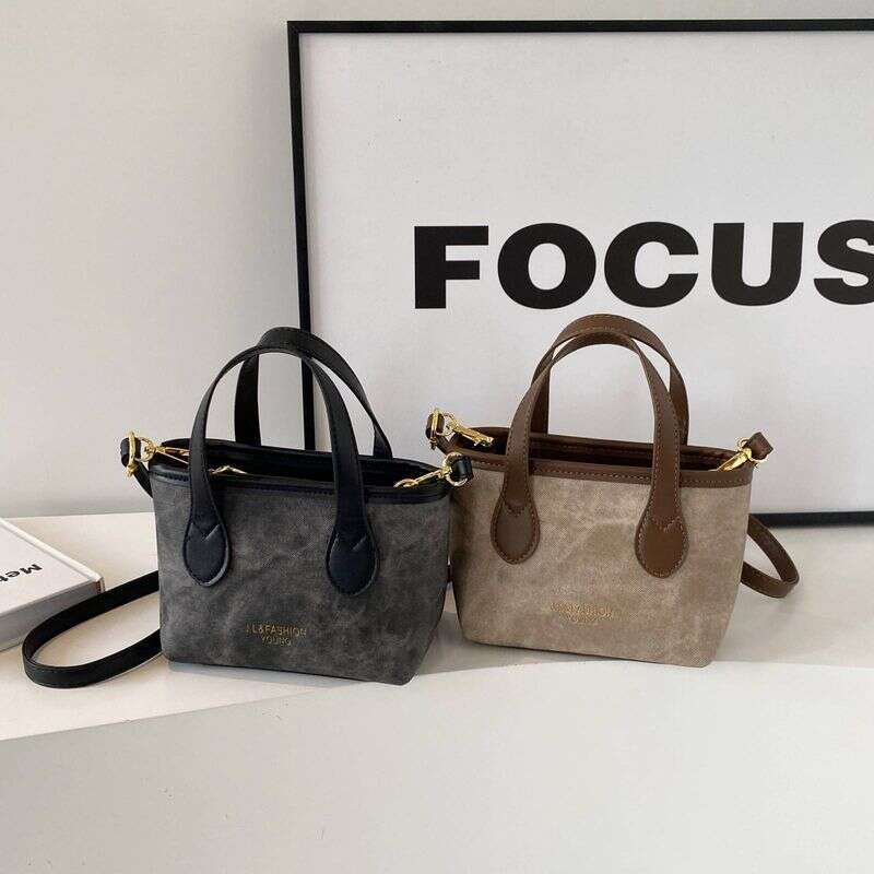 Fashionable women's shoulder crossbody bag, small square bag for daily commuting