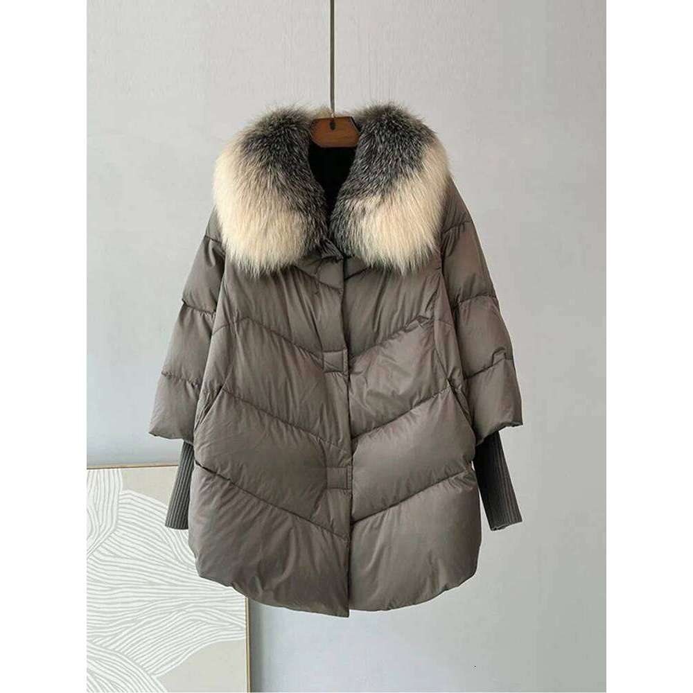 New Female Loose Outerwear Fashion Overcoat Women Winter 90% White Duck Down Jacket With Big Woolen Collar Coat MDNG