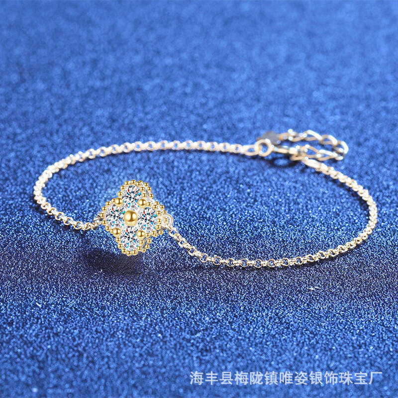 Sterling Sier Moissanite Four-leaf Clover Ins Style Niche Light Minimalist Bracelet for Women 09e