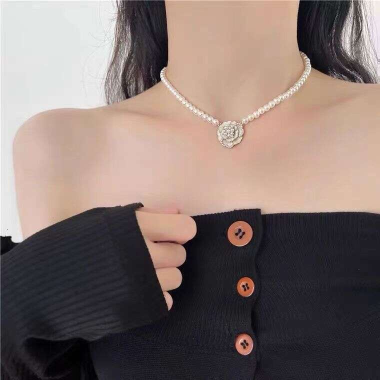 Designer Jewelry Love ~ French Style Camellia Pearl Necklace For Women, Light Niche Design Sense Clavicle Chain Choker