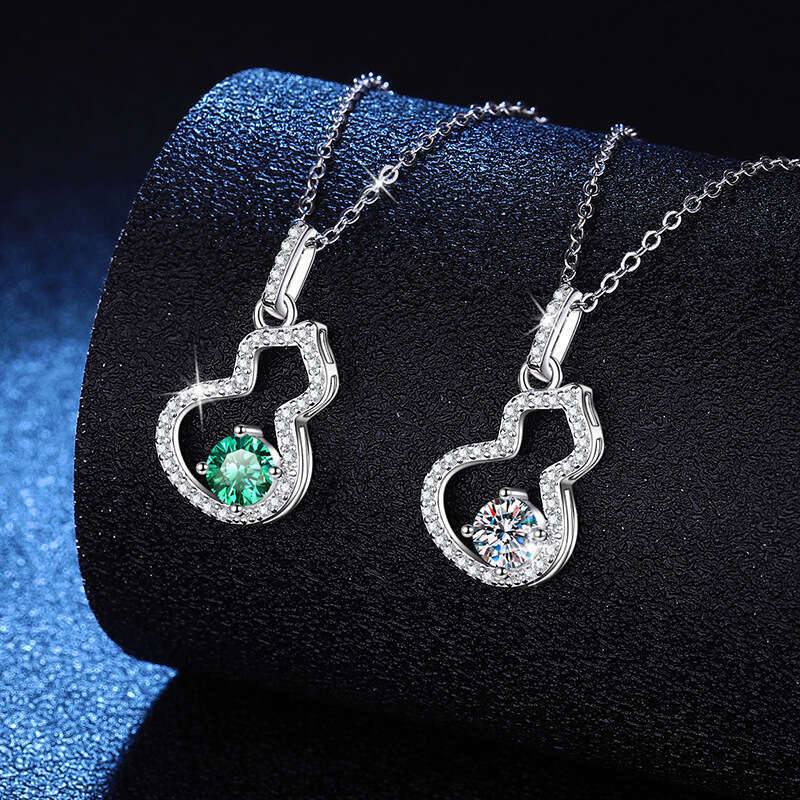 S Pure Sier 50 Points Pendant Classic Gourd Clavicle Chain D Color Moissanite Necklace for Women cfb