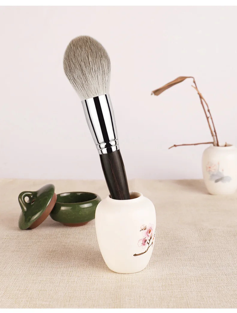 1pc High end Pro Fox hair Big Powder Makeup brushes Powder Contour Make up brushes Bronzer Blackwood handle pencil beauty G14 250716