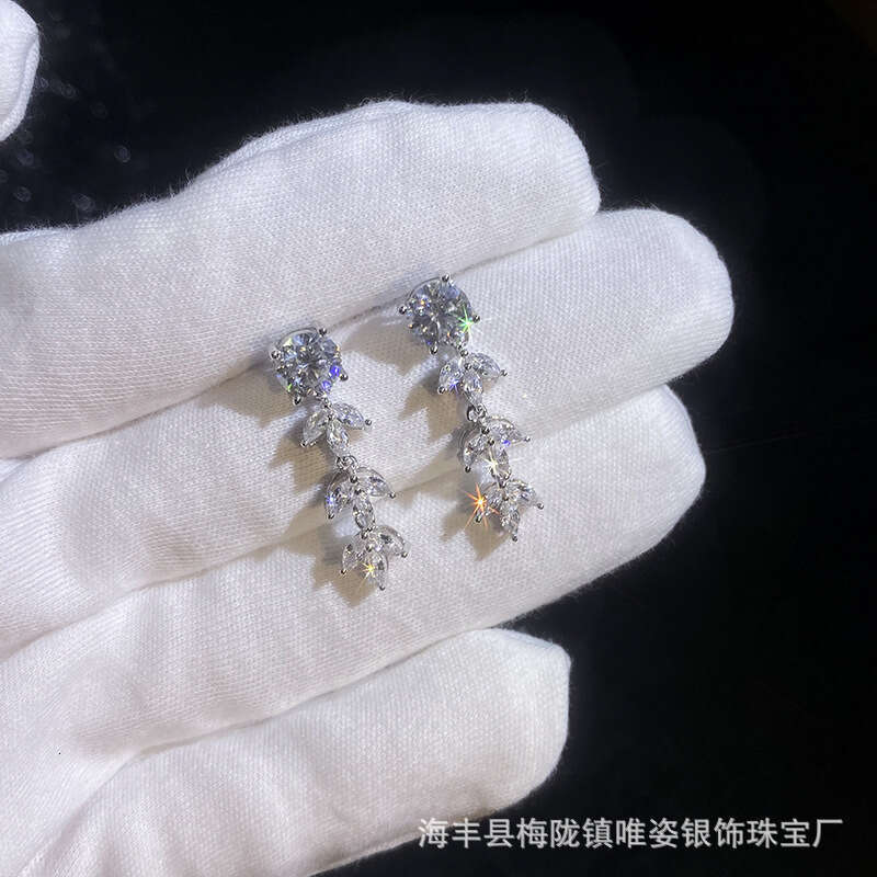 Hot Selling Moissanite S Sterling Sier Korean Style Creative New Wheat Spike Temperament Tassel Earrings for Women b5a