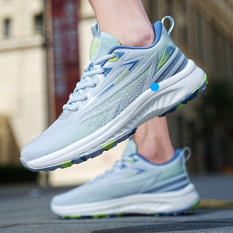 New Men's Running Military Sports Training Large Size Physical Exam Casual Shoes