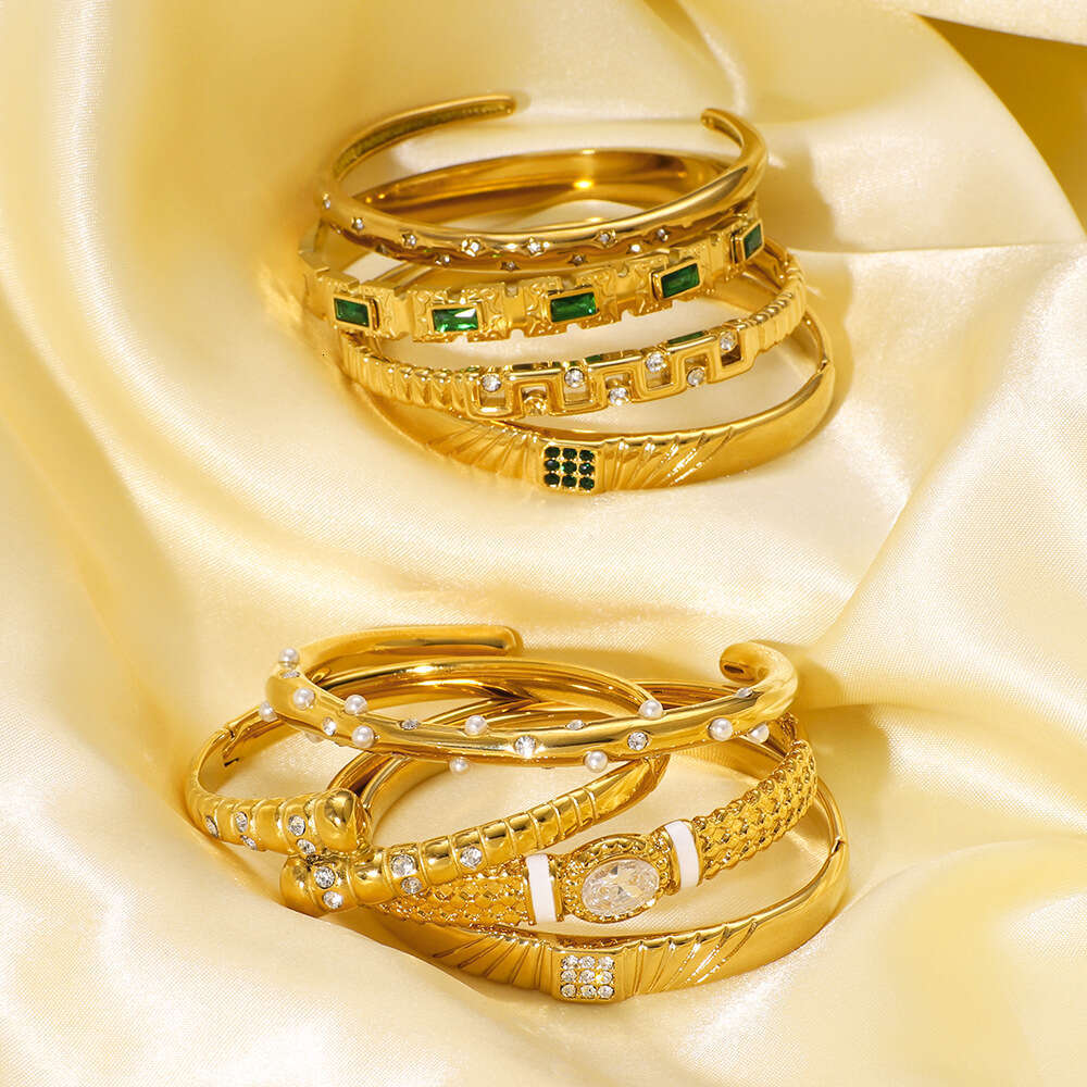 Luxury Jewelry Designer Bracelet Emerald Pearl Single Row Tennis Diamond Bracelet White Shellfish 18K Gold Zircon Non Fading Bracelet High end Fashion