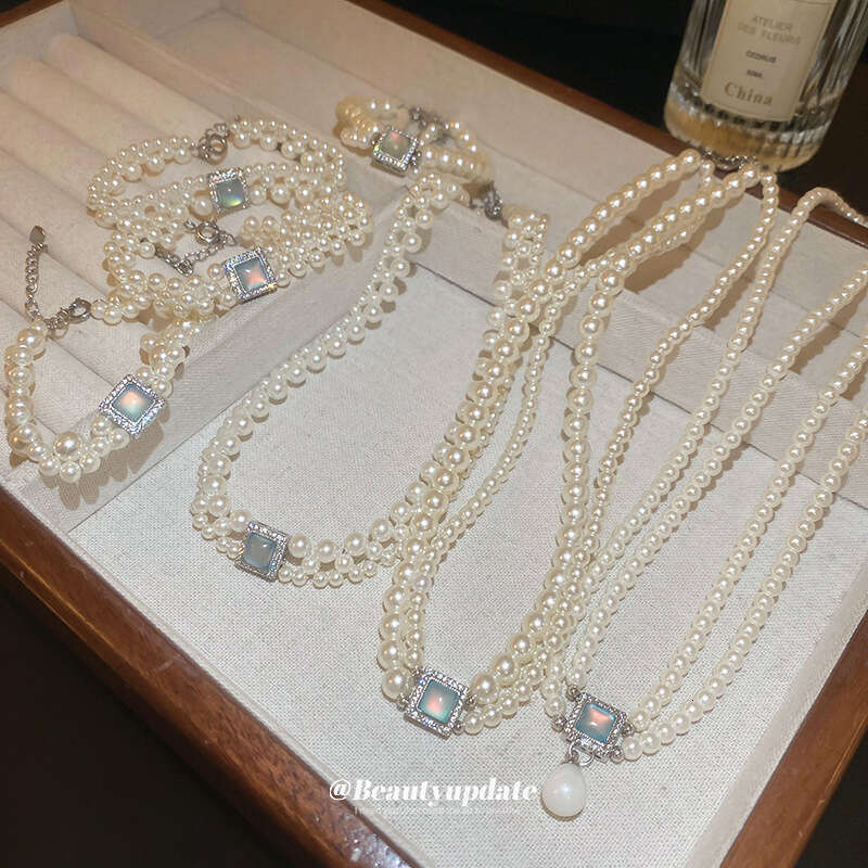 Real Gold Plated Gradient Zircon Pearl Braided Necklace French Style High-end Clavicle Chain Elegant Fashion Choker