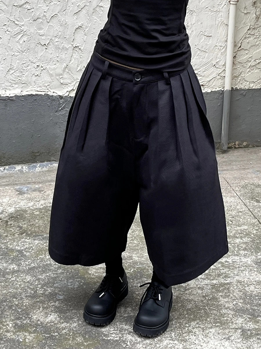REDDACHiC Unisex Black Baggy Jort Bloomers High Waist Pleated Front Plain Casual Wide Leg Short Pants Acubi Fashion 250714