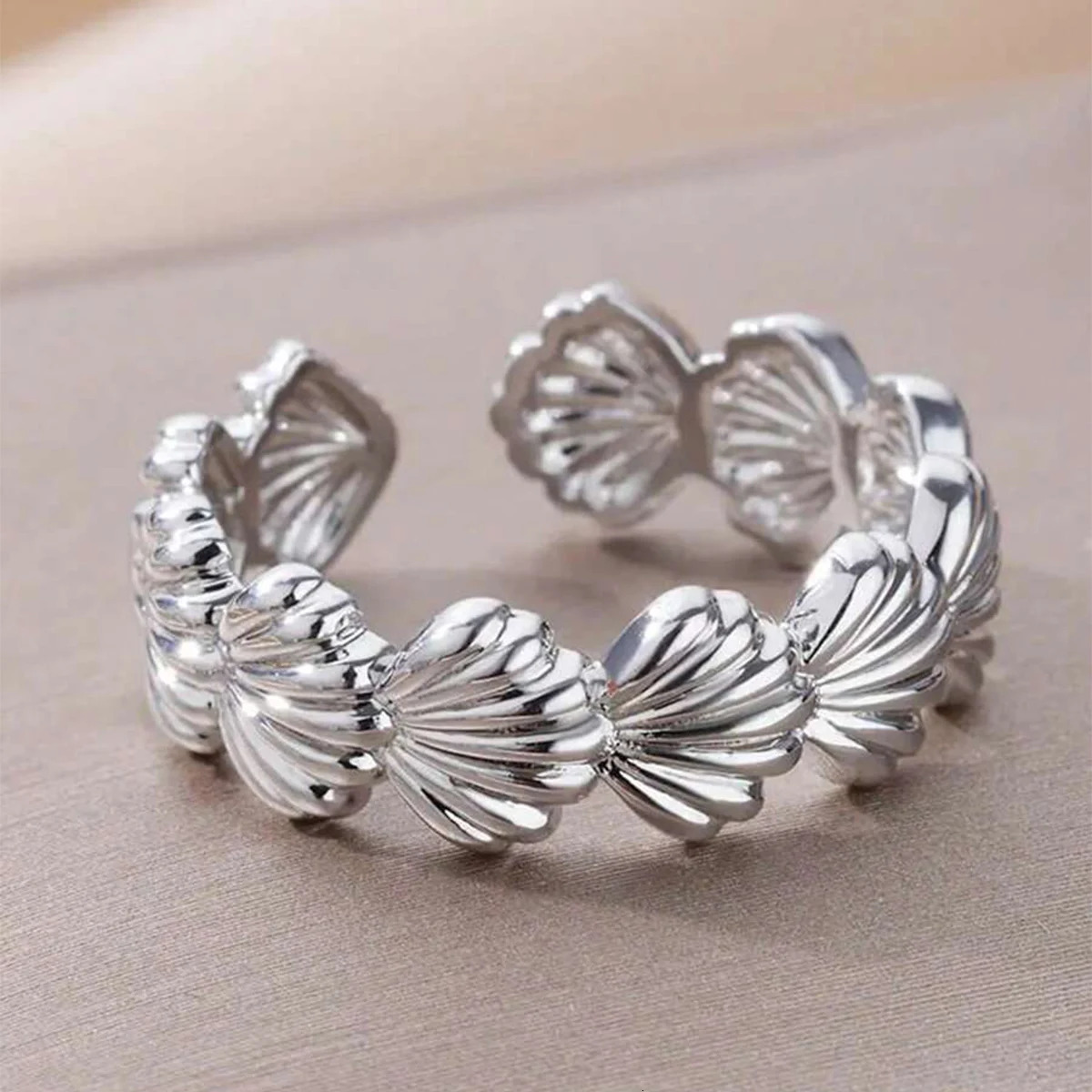 Obega Creative Shell Open Ring For Women Gold Silver Color Simple n Unique Holiday Summer Jewelry Friend Lover Finger 250716