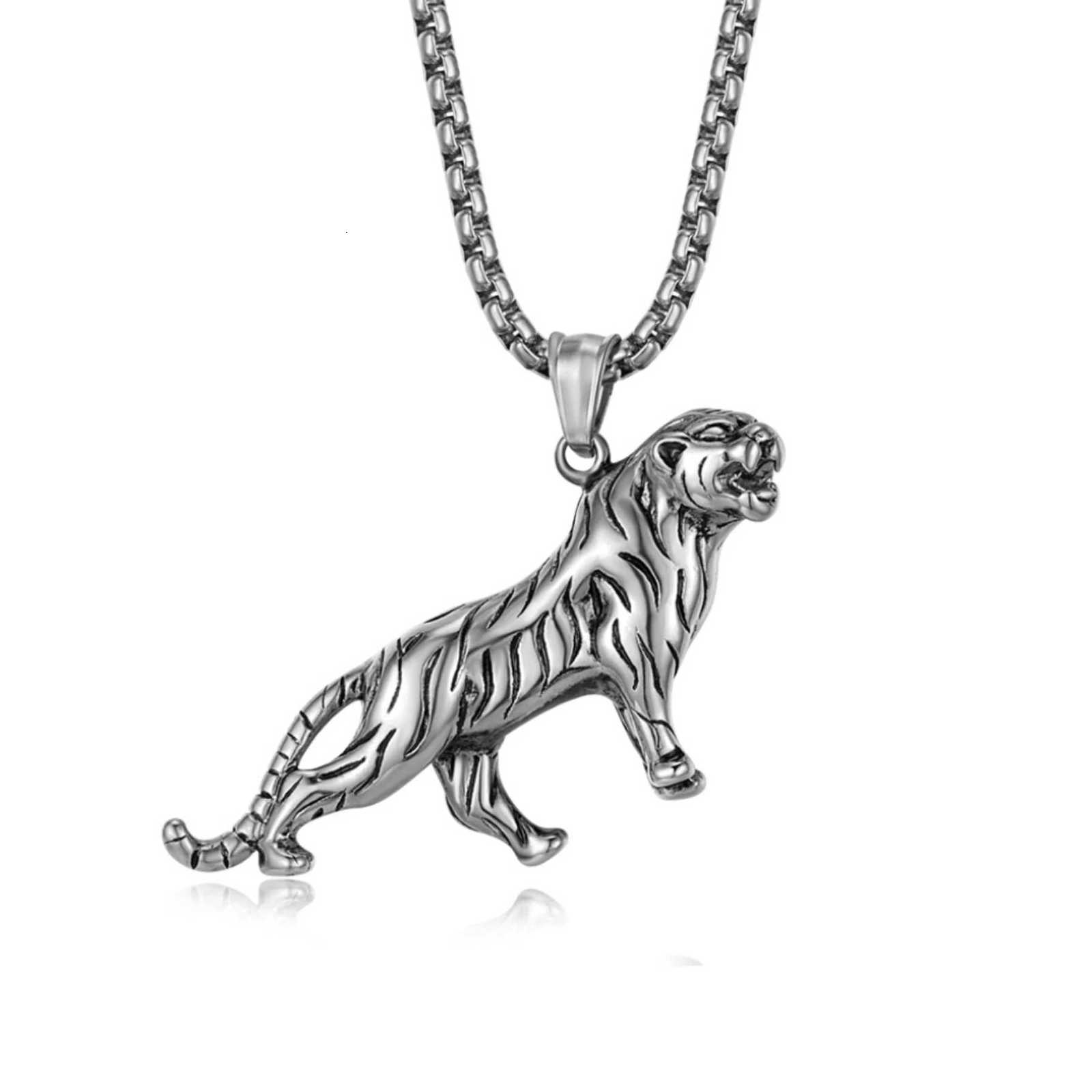 Titanium Steel Tiger Pendant Dining Tiger Shape Mens Necklace Fashion Men Accessories Whosa W250718