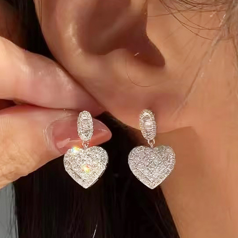 Gorgeous Sparkling Dangle Earrings Luxury Jewelry 925 Sterling Silver Pave White 5A Cubic Zircon CZ Diamond Gemstones Party Elegant Women Heart Prince